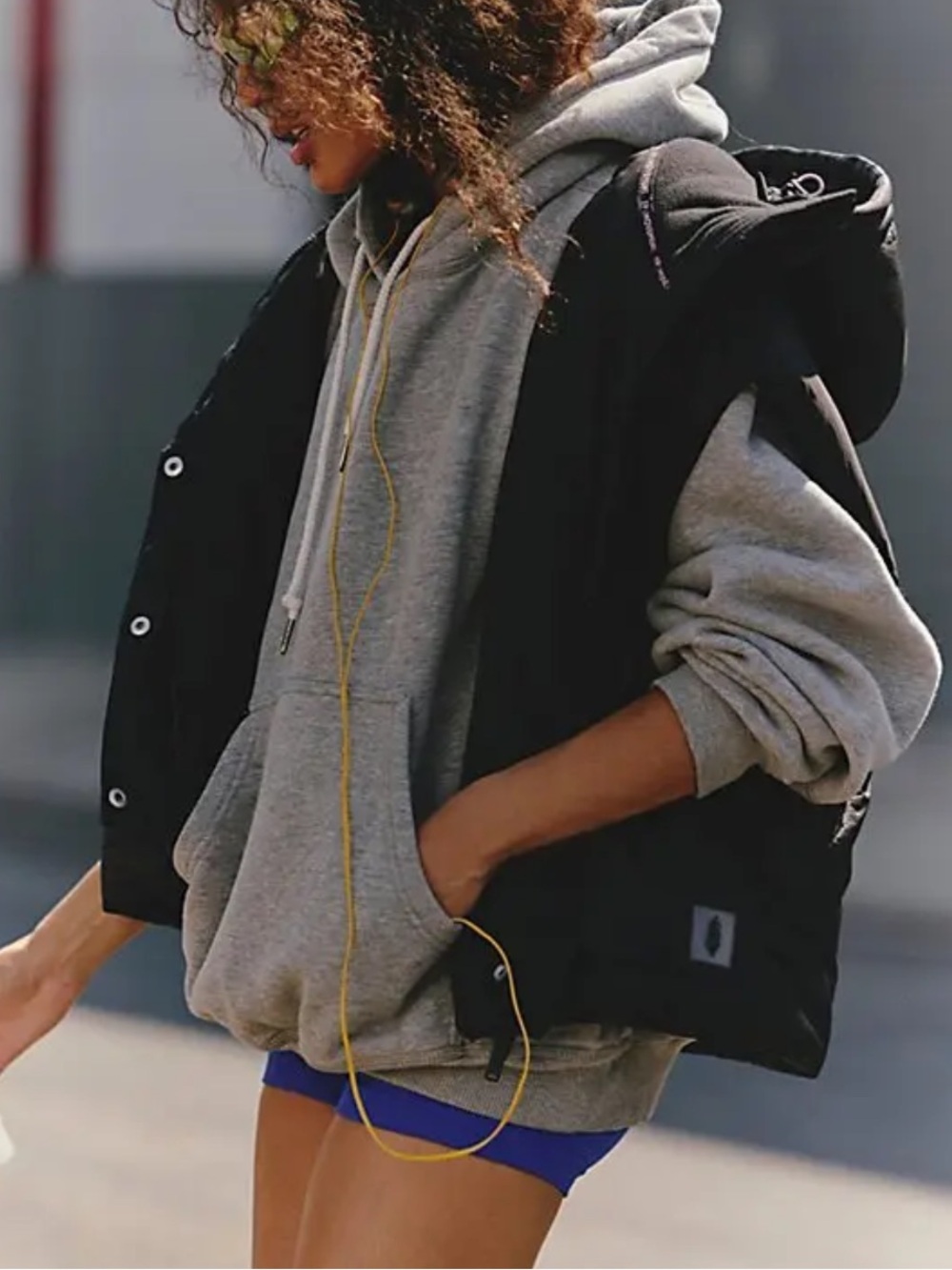 Oversized Free People Parker Poncho Black Hooded Puffer Vest NWT - Picture 9 of 10